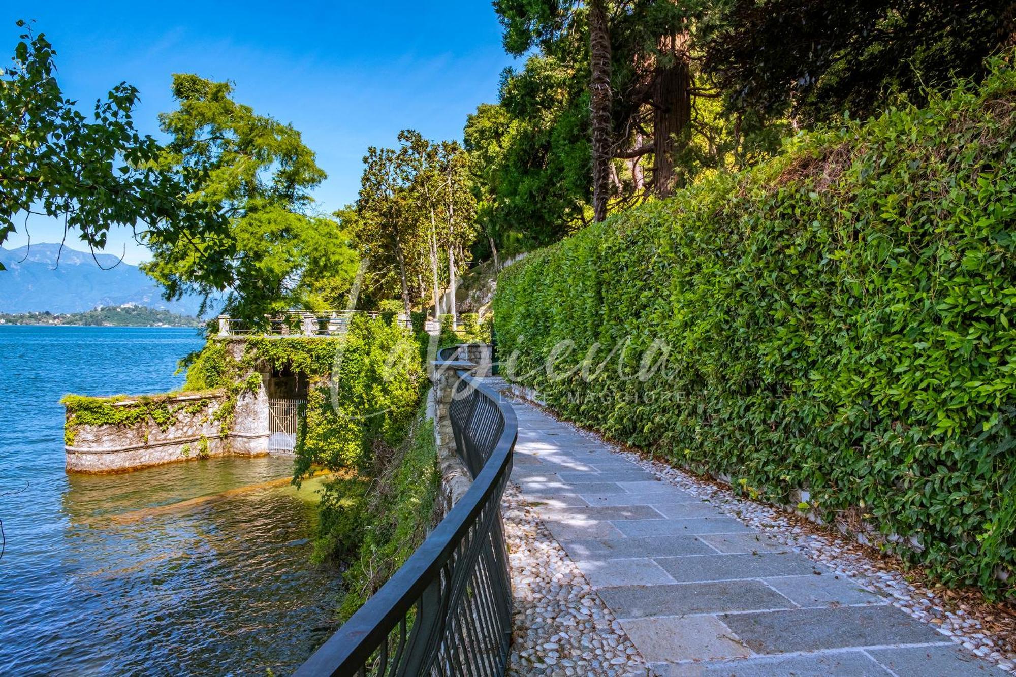 Labiena Lake Maggiore ラヴェーノ エクステリア 写真